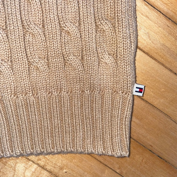Tommy Hilfiger Cable Knit Sweater Cotton Preppy Acedemia Fisherman Camel Tan - Picture 2 of 8